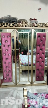 Bed room set.Canadian  wood kath